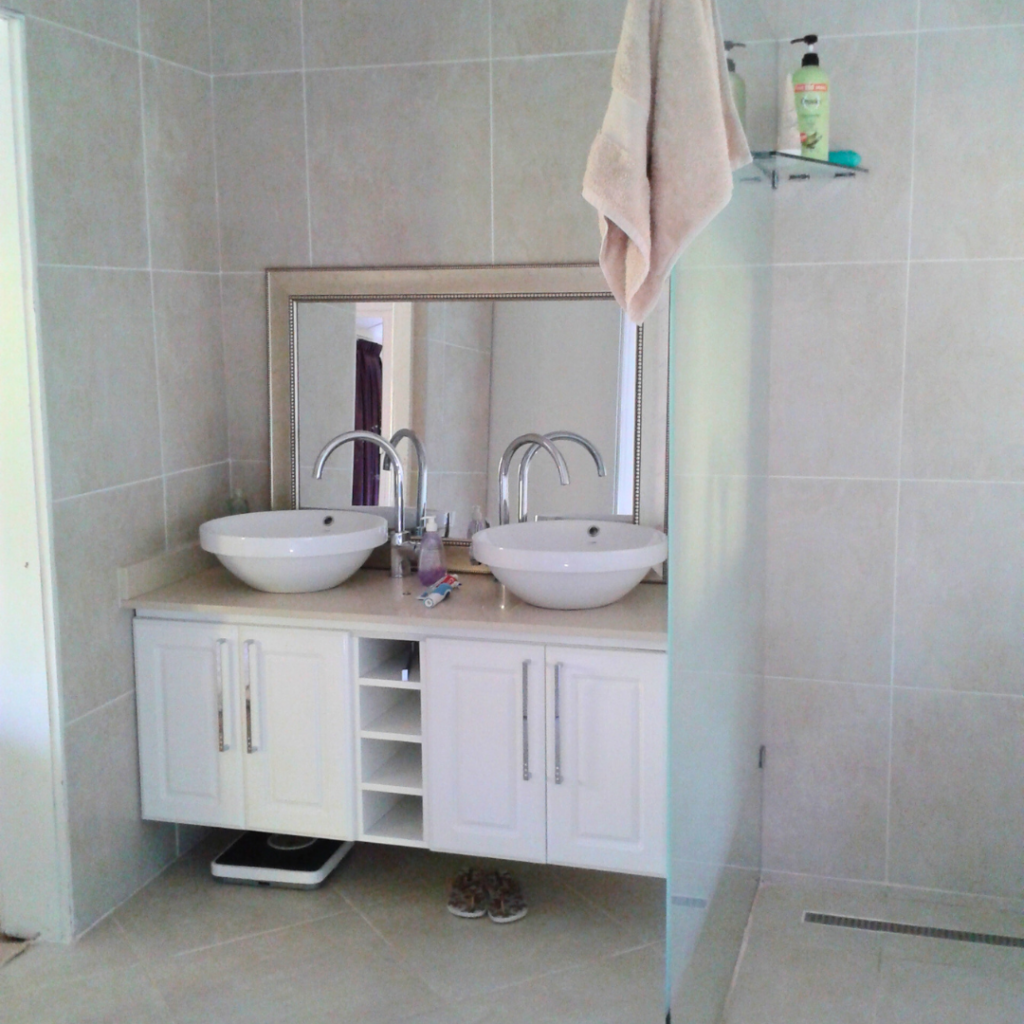 Bathroom vanities